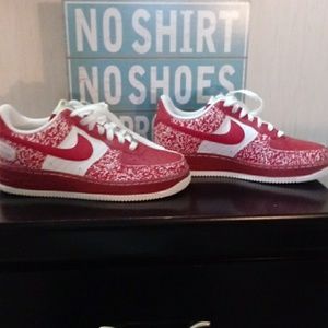 Nike Mead Notebook Air Forces